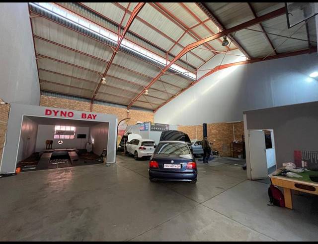INDUSTRIAL PROPERTY TO RENT IN HENNOPSPARK